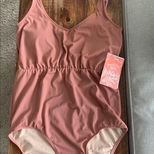 Kortni jeane one piece swimsuit